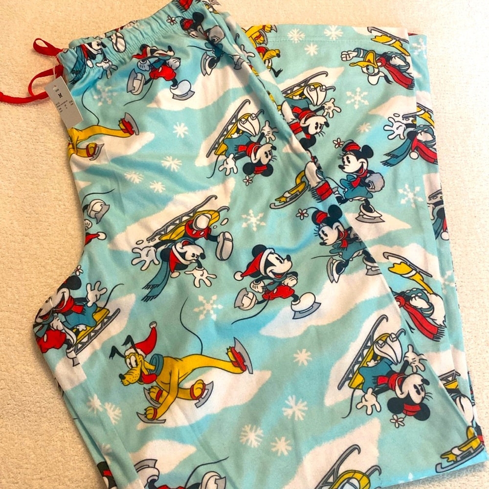 Disney winter pajama pants NWT unisex medium